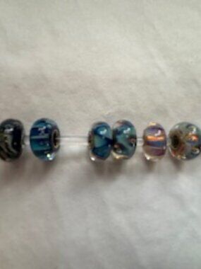 Set of 6 artisan glass bracelet beads - blues and auroras